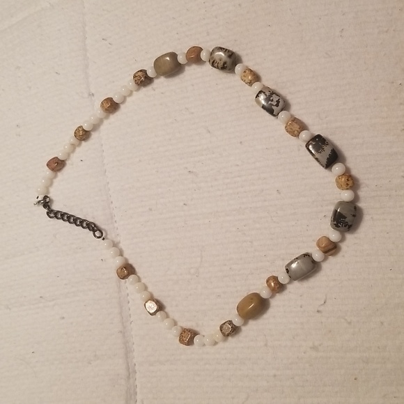 Necklace - Picture 2 of 4